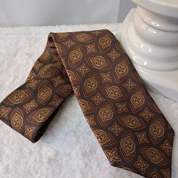 Liberty of London Imported Fabric from London Men's Classic Necktie Silk - Picture 11 of 11